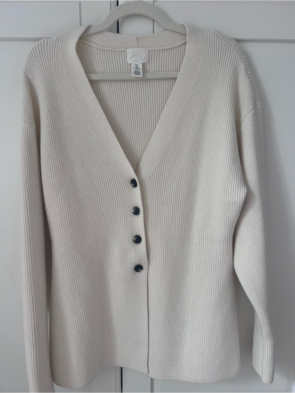 H&M Classic V-Neck Button-Front Sweater Cardigan - Cream